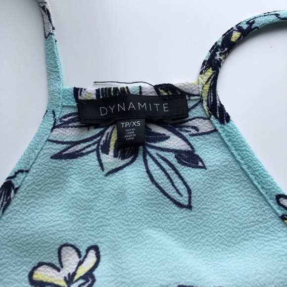 ⭐️2 for 25$ | Dynamite Floral Camisole - Picture 3 of 6